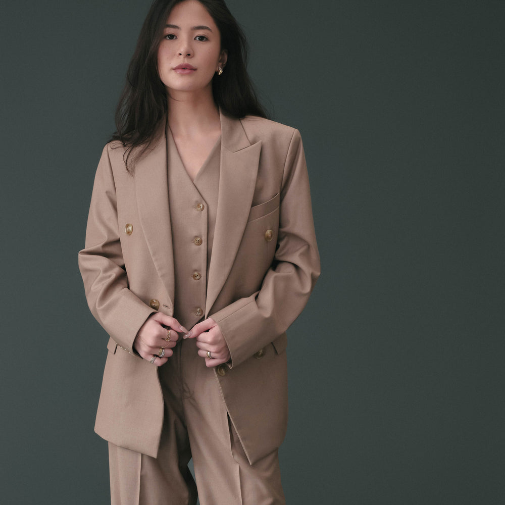 
                      
                        3-Piece Double Breasted Blazer Suit Set
                      
                    